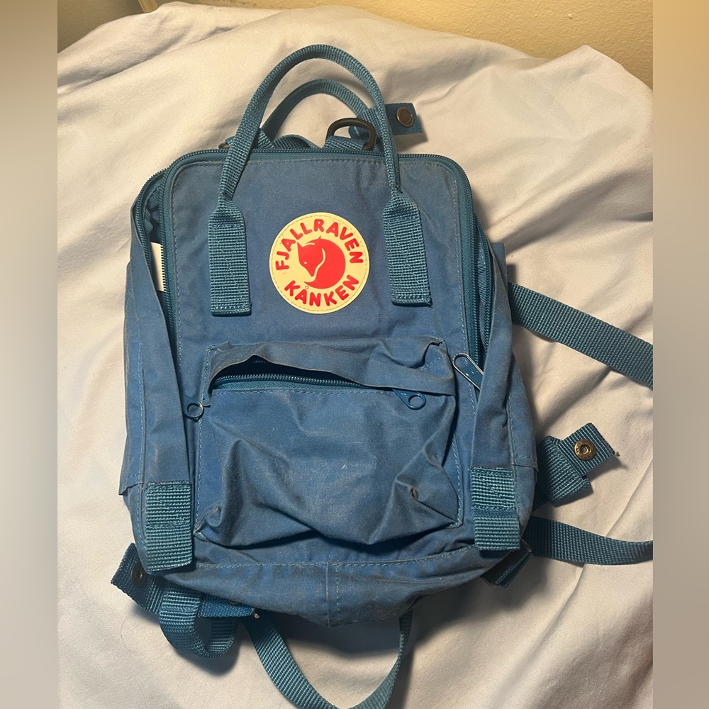 Fjallraven KÅNKEN backpack in Cobalt Blue
